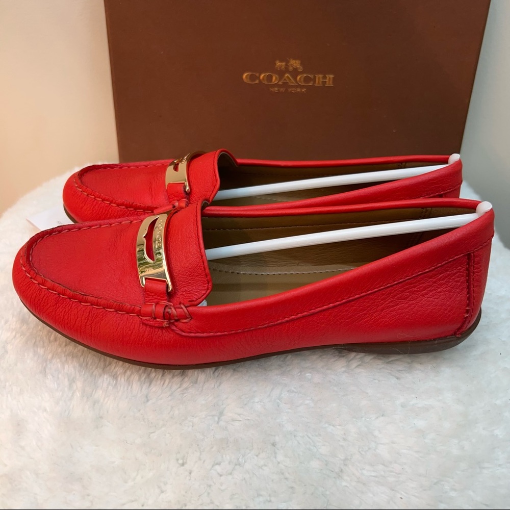 New Coach loafer leather shoes size 6B
